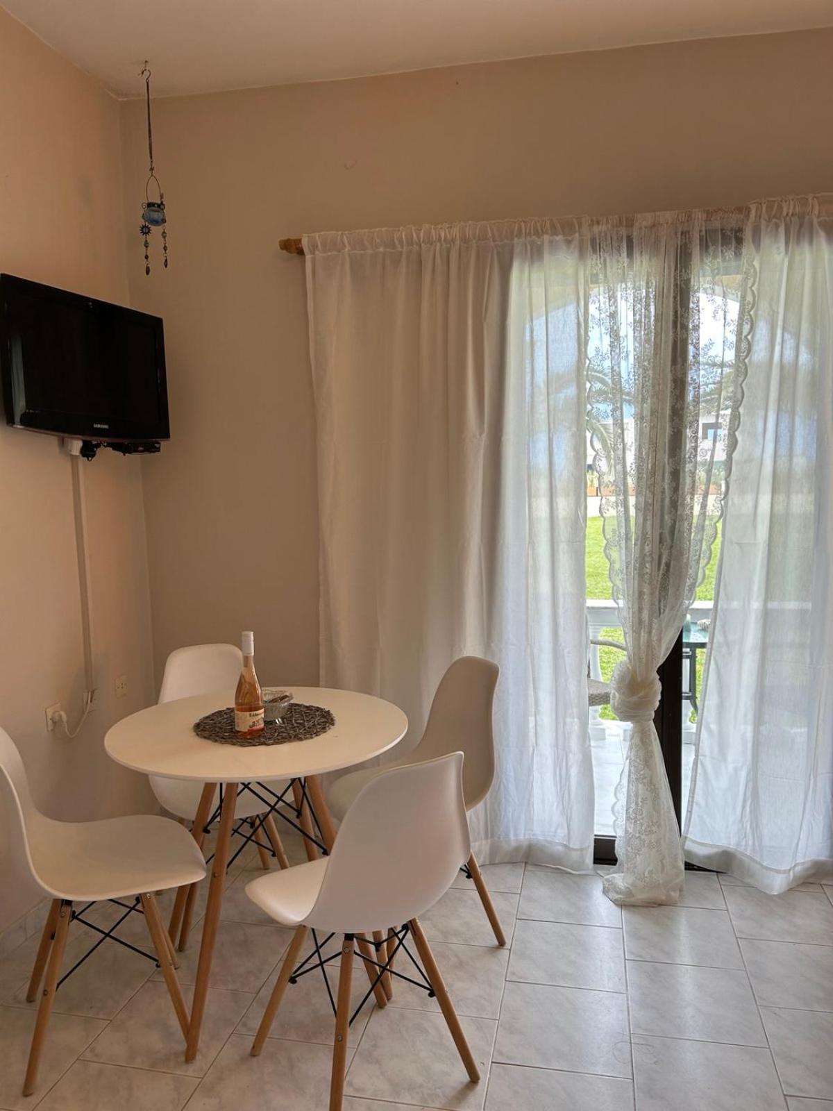 Ariadni Sidari House Holiday home